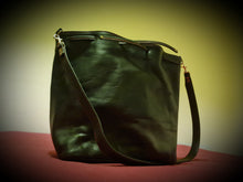 Load image into Gallery viewer, Zvitang Roma Leather Handbag