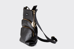 Zvitang L'poche Leather Handbag